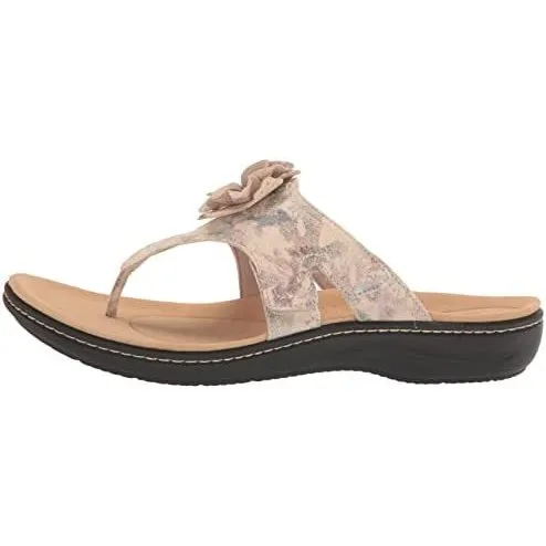 Clarks Women's Laurieann Gema Sand Interest