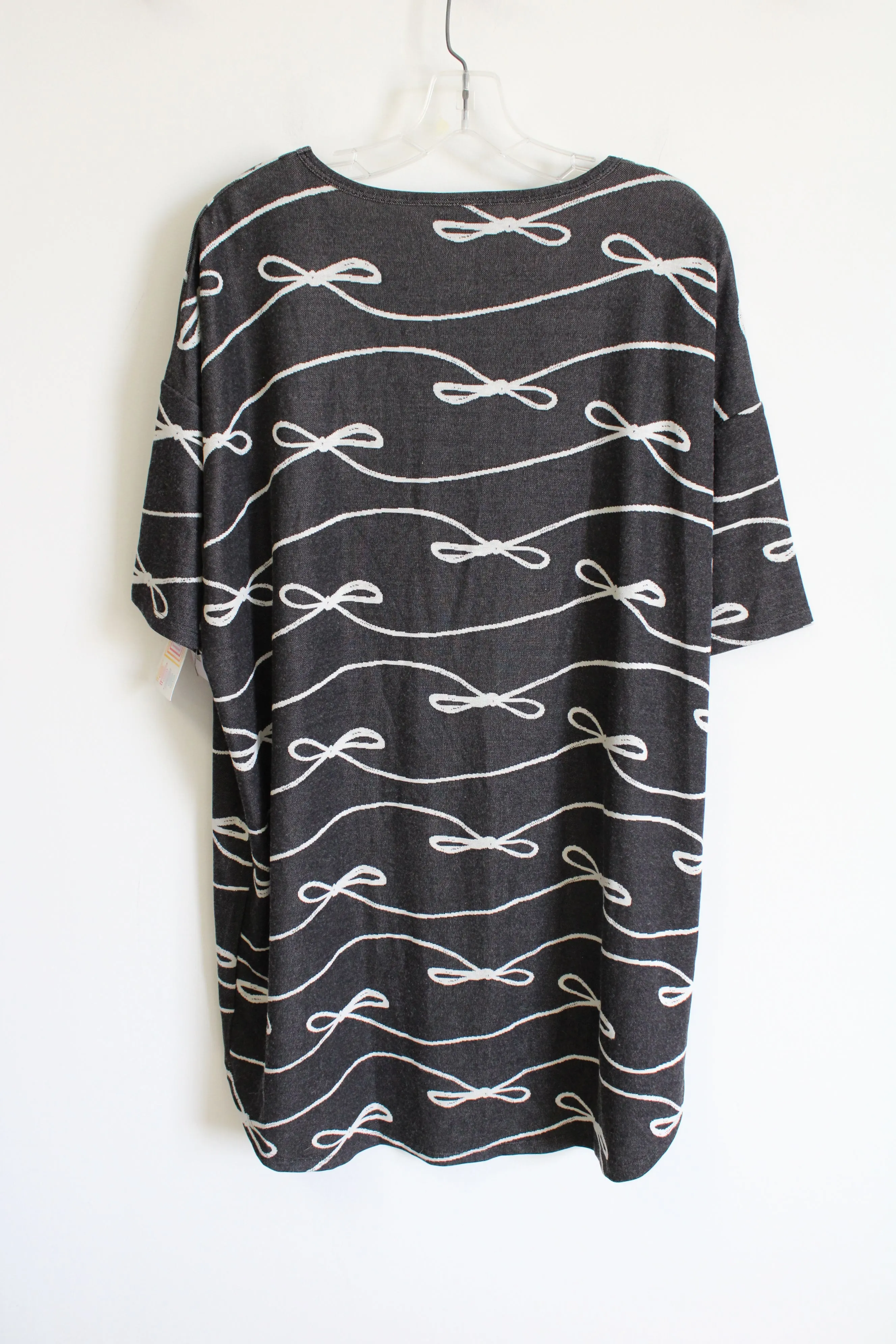 NEW LuLaRoe Gray Irma Bow Tunic Top | M