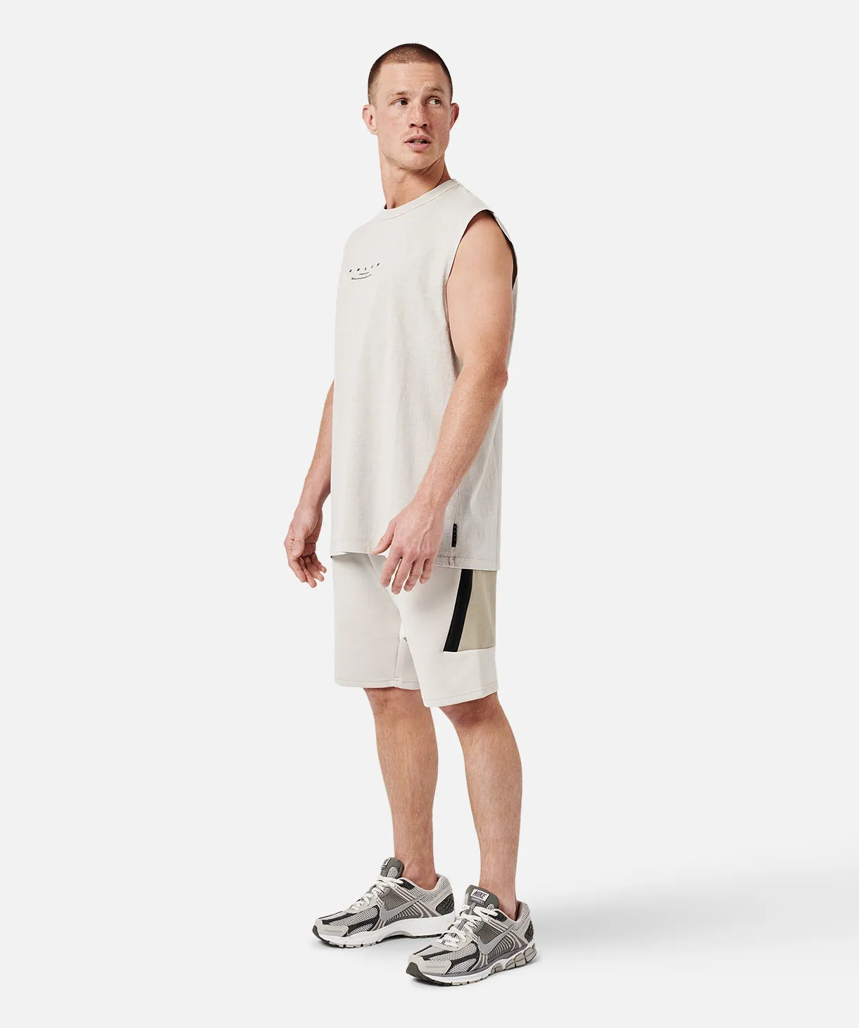 The Lauder Muscle Tee - Light Stone