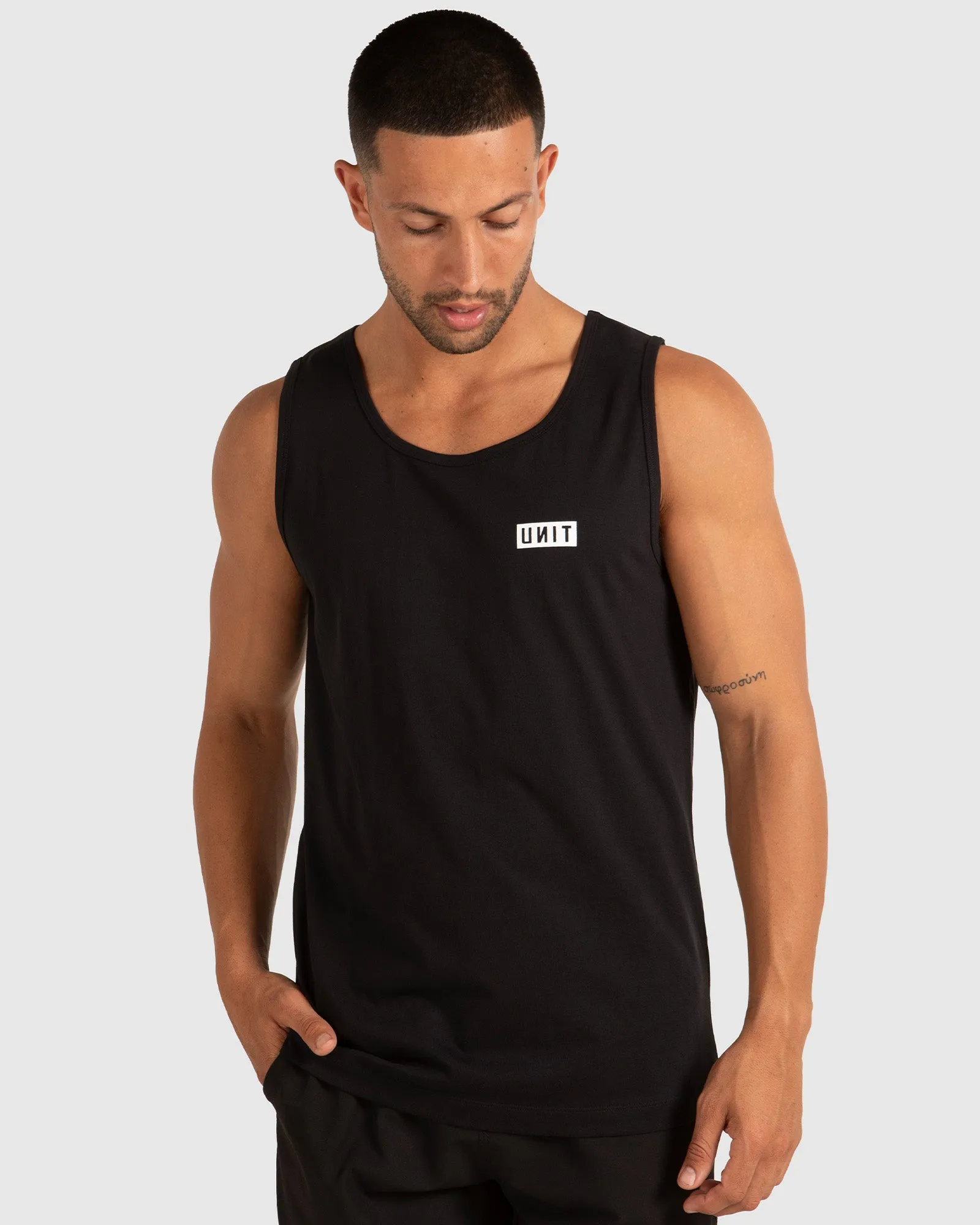 UNIT Case Men's Singlet
