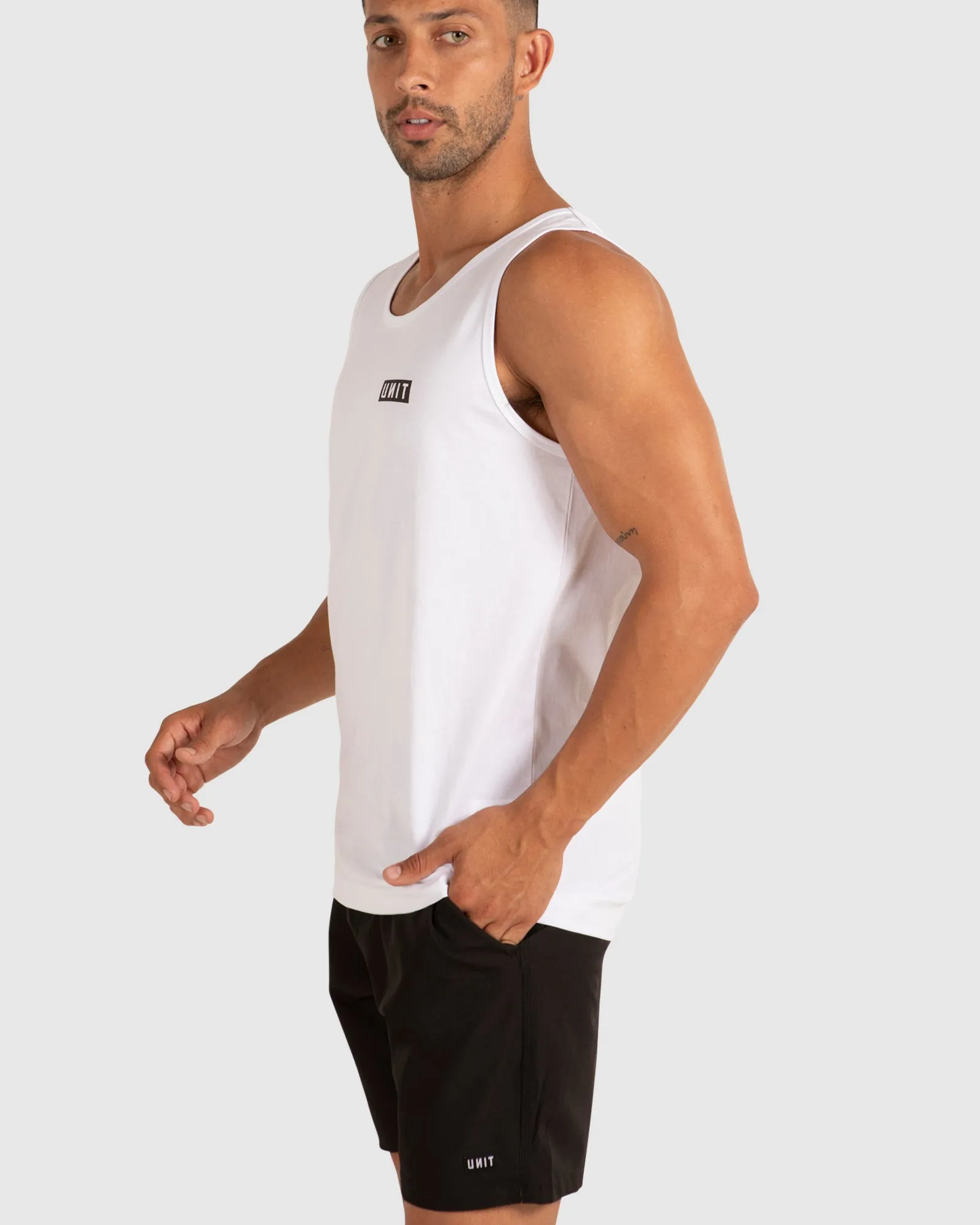 UNIT Case Men's Singlet